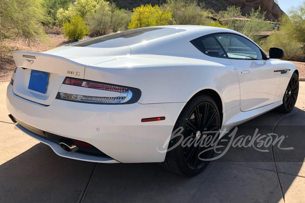 2015 Aston Martin DB9 - Image 2 of 22