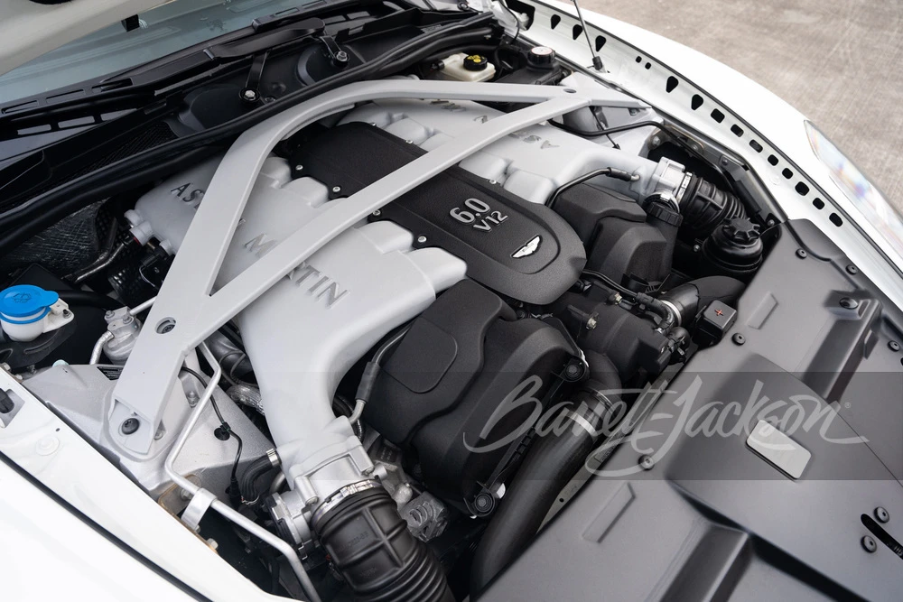 2015 Aston Martin DB9 - Image 7 of 20