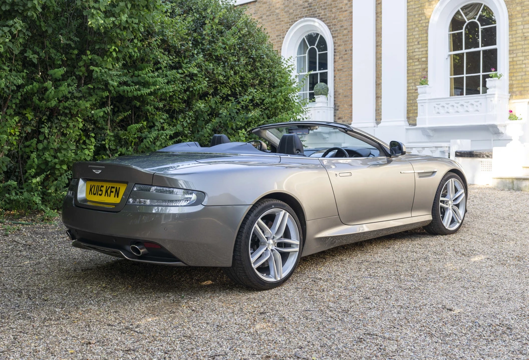 2015 Aston Martin DB9 - Image 8 of 31