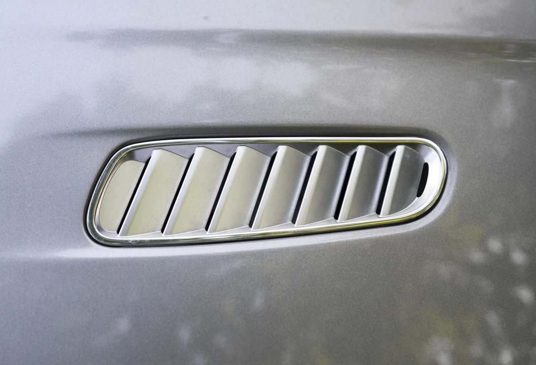 2015 Aston Martin DB9 - Image 22 of 31