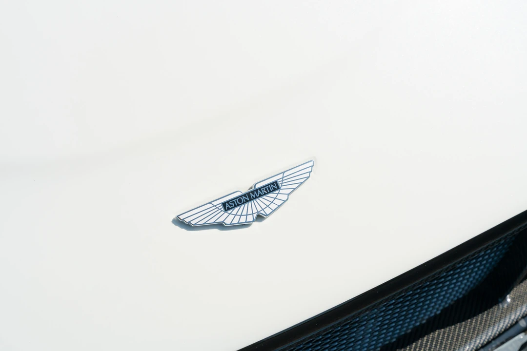 2015 Aston Martin V12 Vantage (2010-2018) - Image 15 of 31
