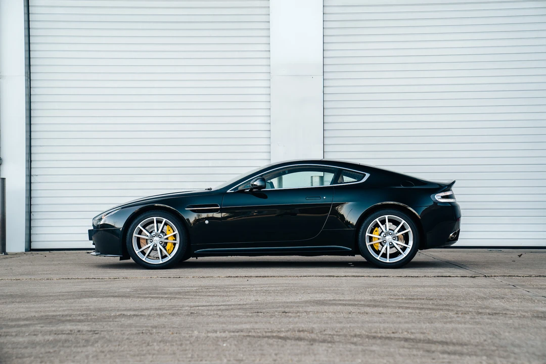 2015 Aston Martin V8 Vantage (2006-2017) - Image 8 of 31