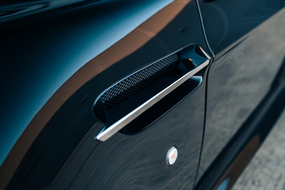 2015 Aston Martin V8 Vantage (2006-2017) - Image 30 of 31