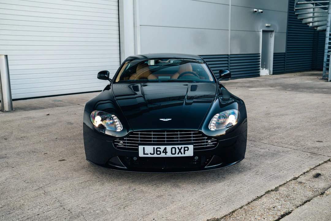 2015 Aston Martin V8 Vantage (2006-2017) - Image 3 of 31