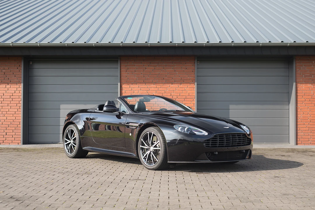 2015 Aston Martin V8 Vantage (2006-2017) - Image 20 of 31