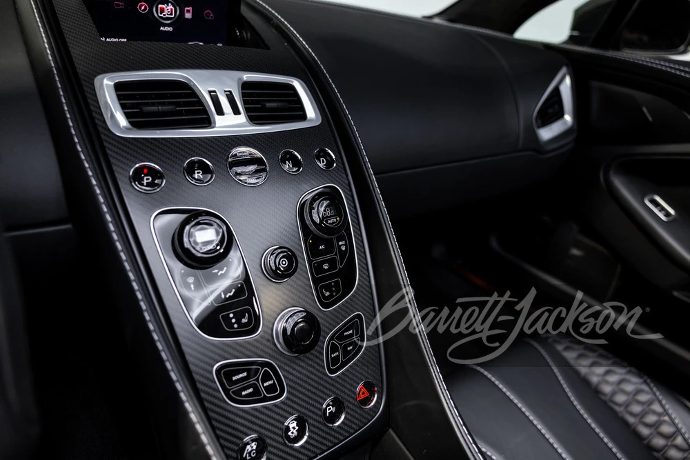 2015 Aston Martin Vanquish 2nd Gen - Image 12 of 31