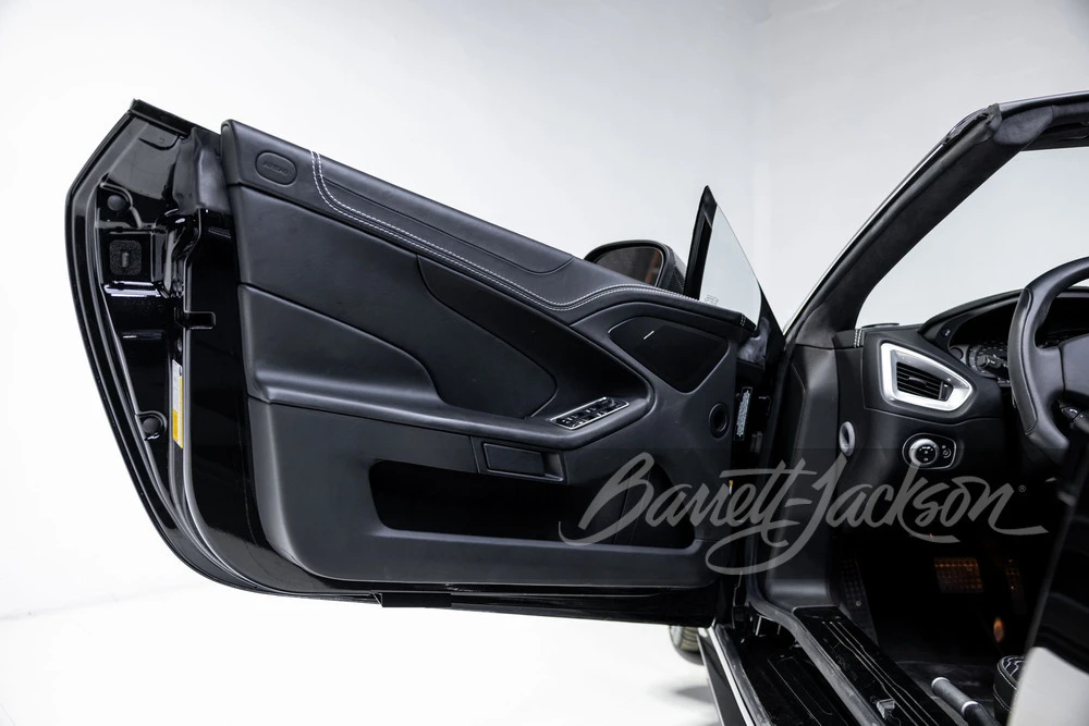 2015 Aston Martin Vanquish 2nd Gen - Image 9 of 31