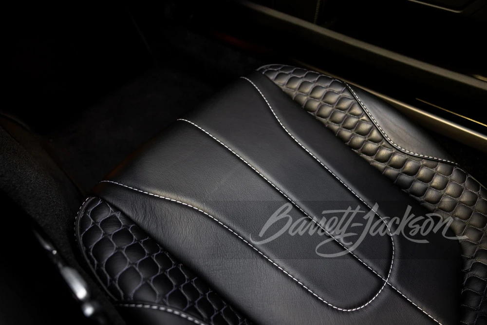 2015 Aston Martin Vanquish 2nd Gen - Image 18 of 31