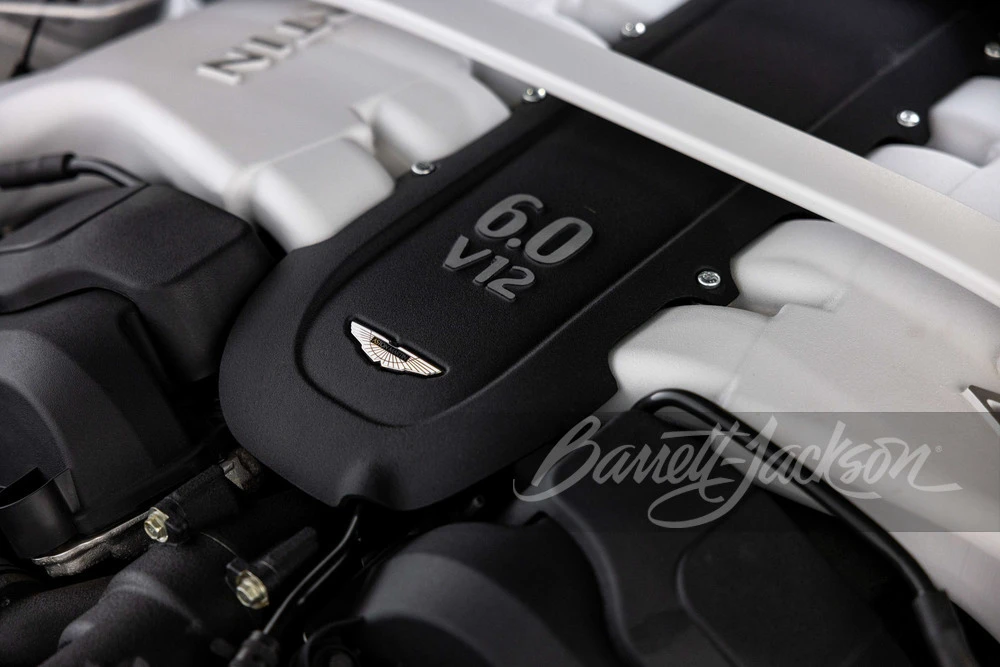 2015 Aston Martin Vanquish 2nd Gen - Image 7 of 31