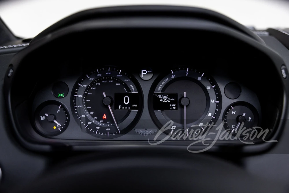 2015 Aston Martin Vanquish 2nd Gen - Image 21 of 31