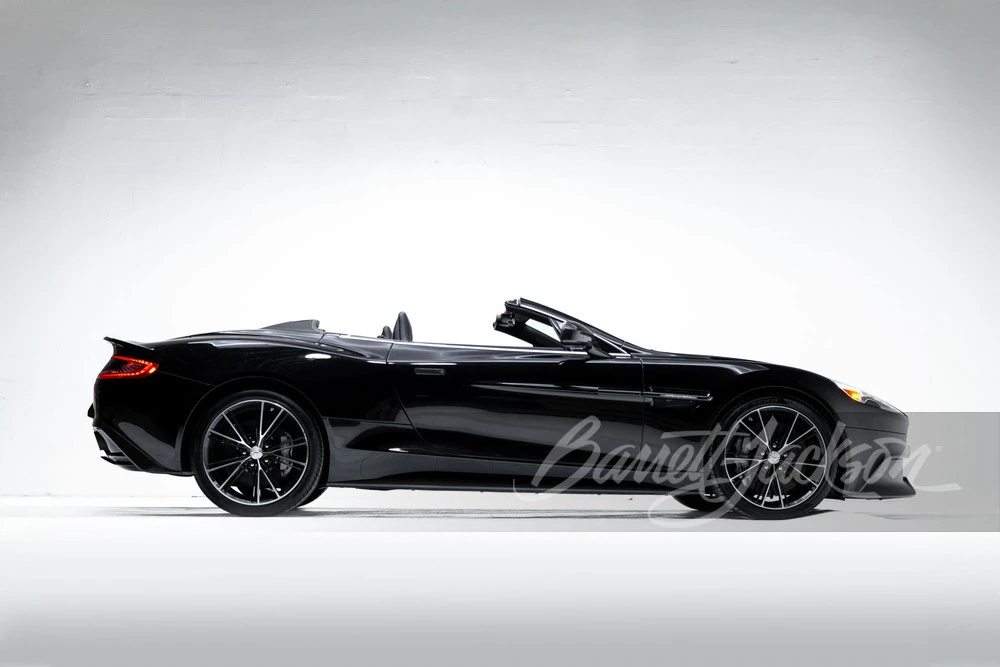 2015 Aston Martin Vanquish 2nd Gen - Image 5 of 31