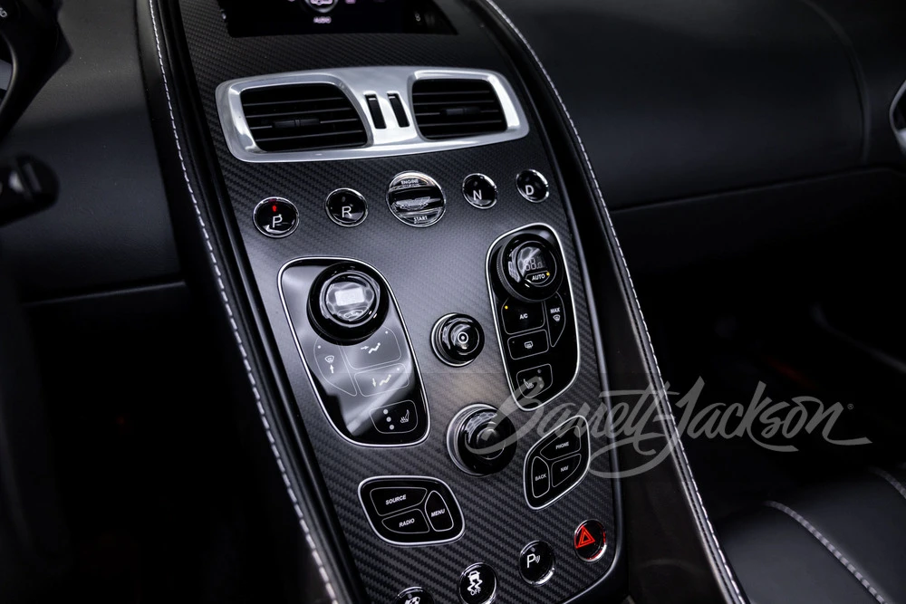 2015 Aston Martin Vanquish 2nd Gen - Image 10 of 31