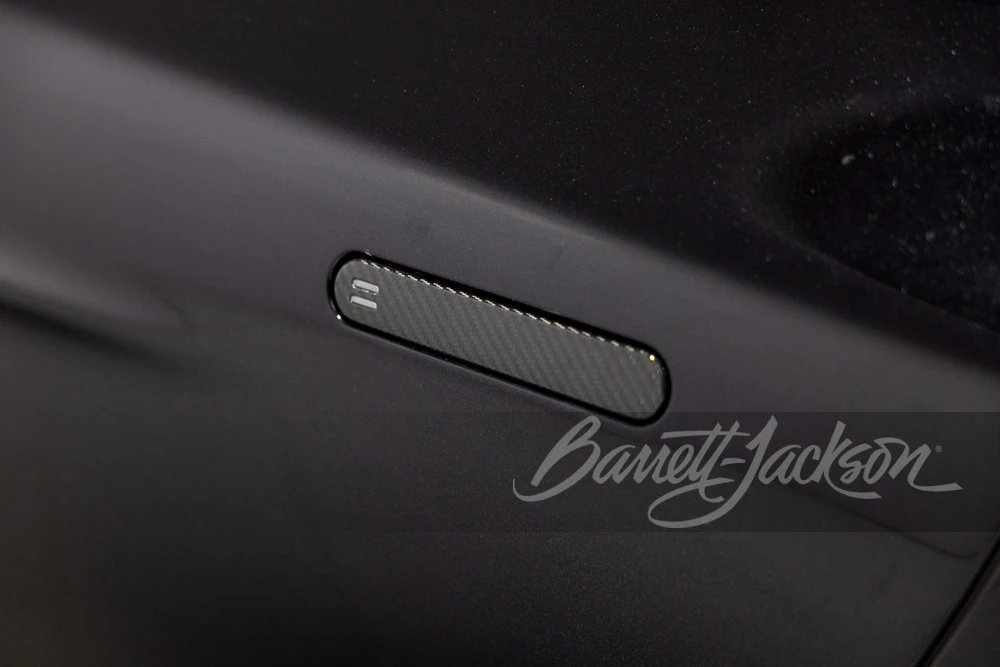 2015 Aston Martin Vanquish 2nd Gen - Image 17 of 31