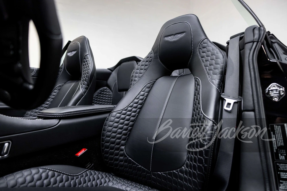 2015 Aston Martin Vanquish 2nd Gen - Image 19 of 31