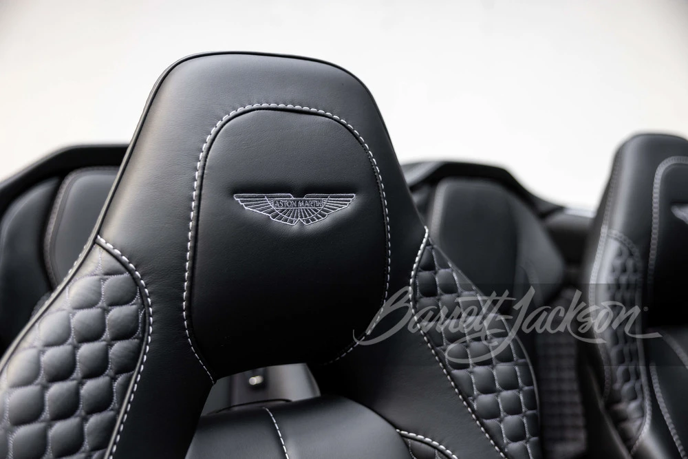 2015 Aston Martin Vanquish 2nd Gen - Image 23 of 31