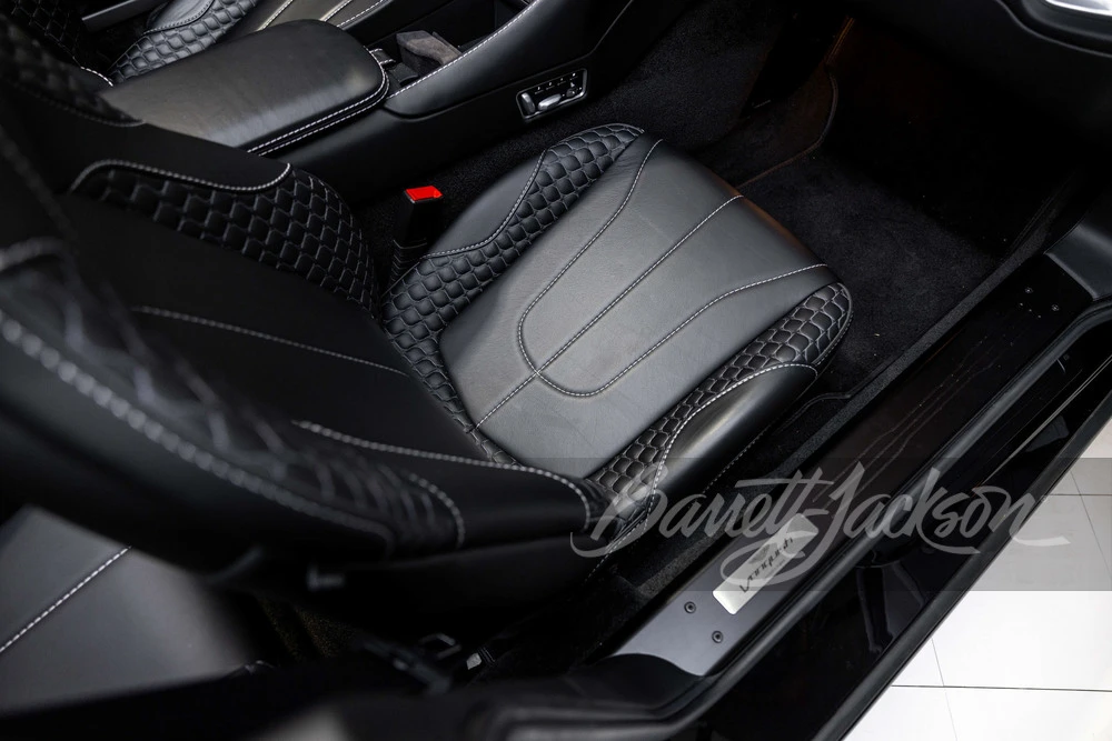 2015 Aston Martin Vanquish 2nd Gen - Image 29 of 31