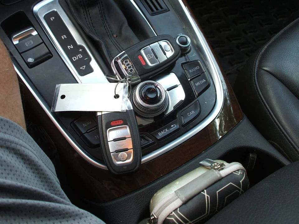 2015 Audi 8R Q5 - Image 20 of 24