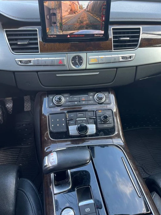 2015 Audi D4 A8 - Image 12 of 13