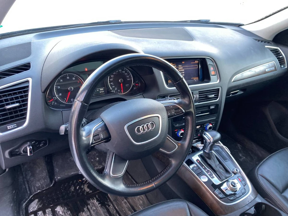 2015 Audi 8R Q5 - Image 9 of 15