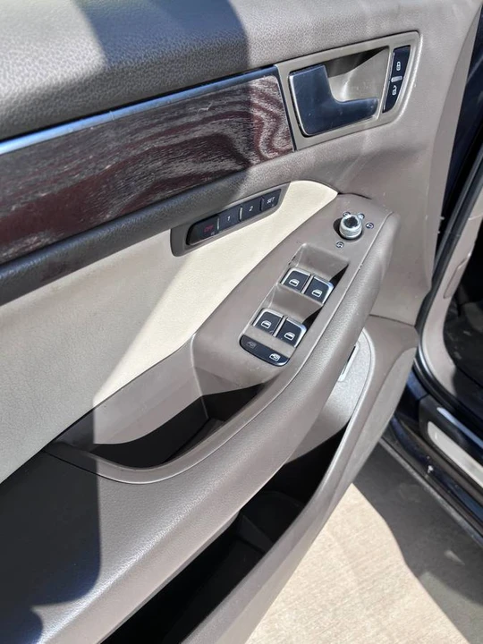 2015 Audi 8R Q5 - Image 10 of 13