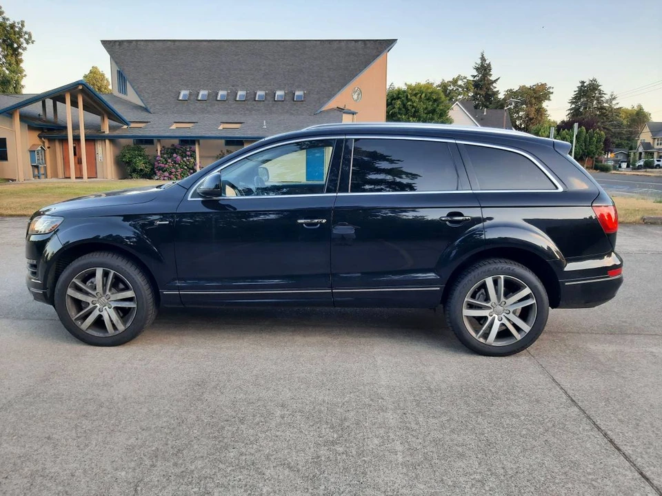 2015 Audi 4L Q7 - Image 2 of 24