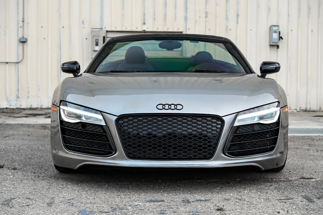 2015 Audi 42 R8 - Image 3 of 17