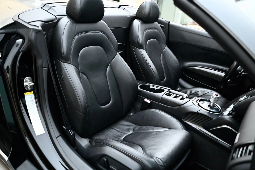 2015 Audi 42 R8 - Image 17 of 17