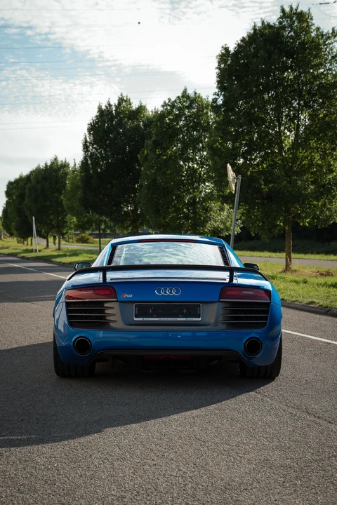 2015 Audi 42 R8 - Image 11 of 31