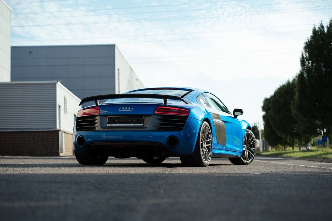 2015 Audi 42 R8 - Image 13 of 31