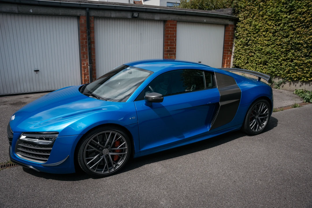 2015 Audi 42 R8 - Image 19 of 31