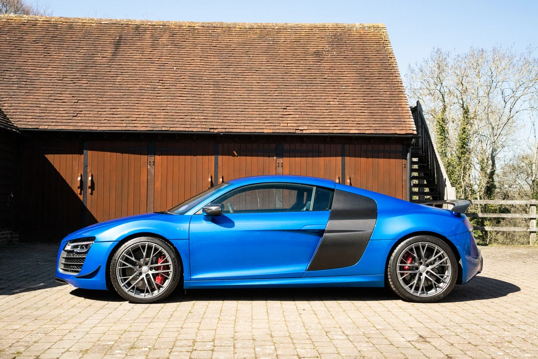 2015 Audi 42 R8 - Image 5 of 31