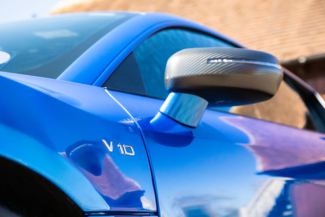 2015 Audi 42 R8 - Image 28 of 31
