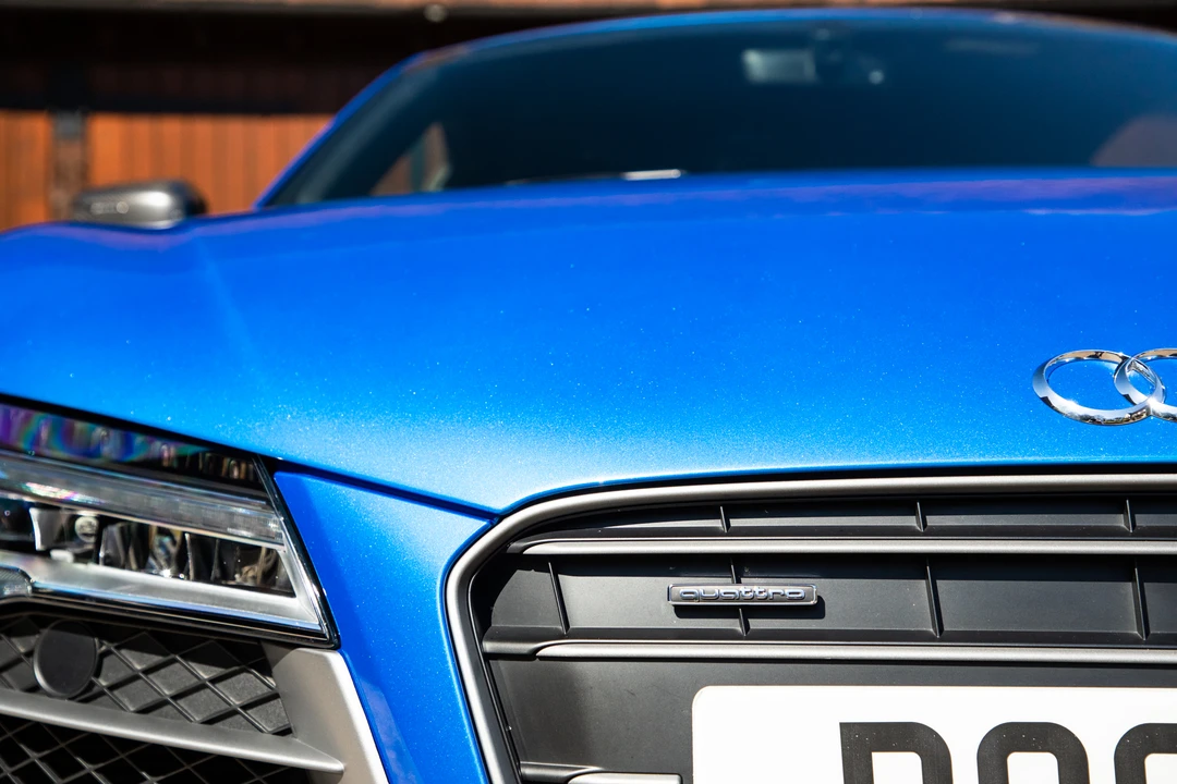 2015 Audi 42 R8 - Image 20 of 31