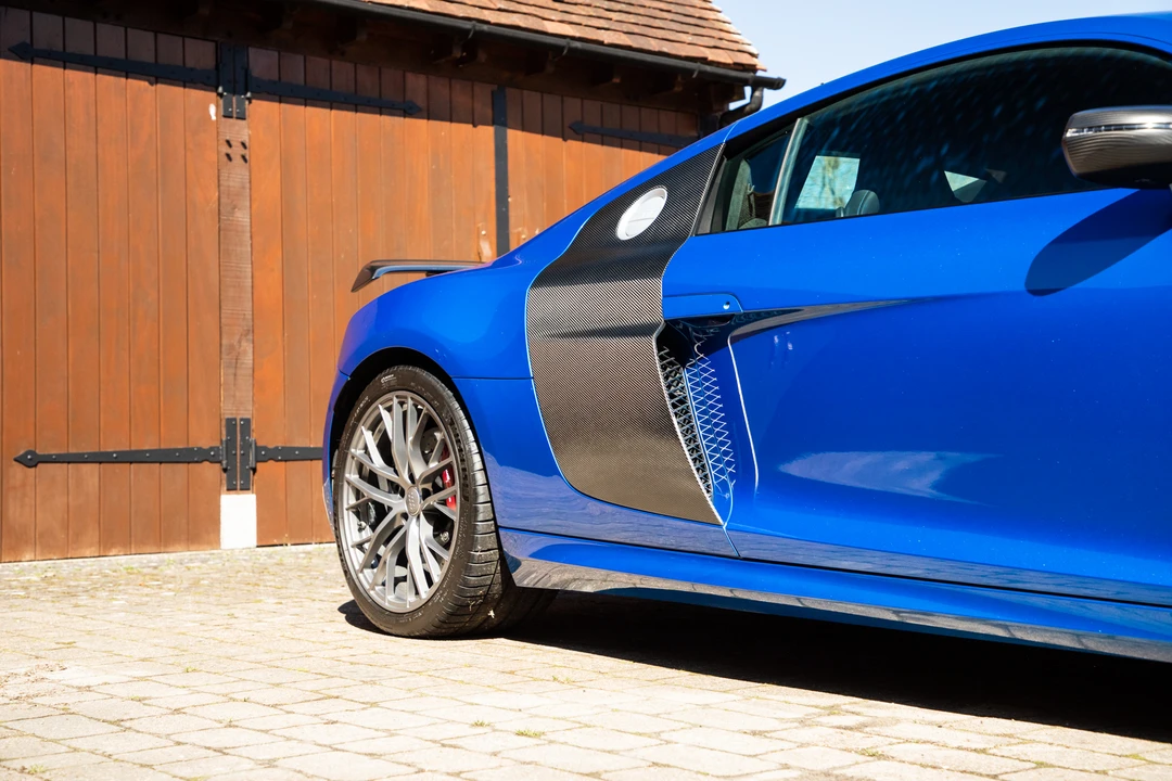 2015 Audi 42 R8 - Image 31 of 31