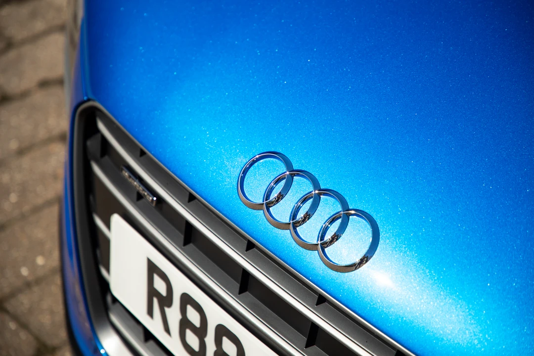 2015 Audi 42 R8 - Image 26 of 31