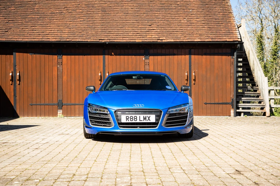 2015 Audi 42 R8 - Image 3 of 31