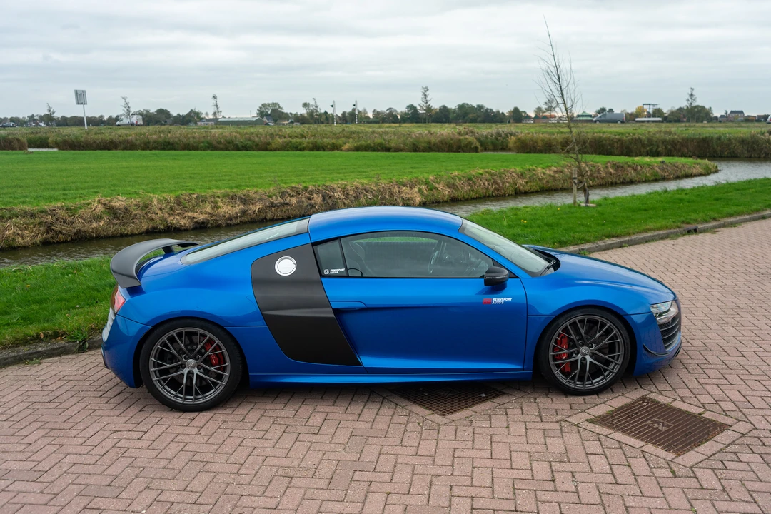 2015 Audi 42 R8 - Image 5 of 31