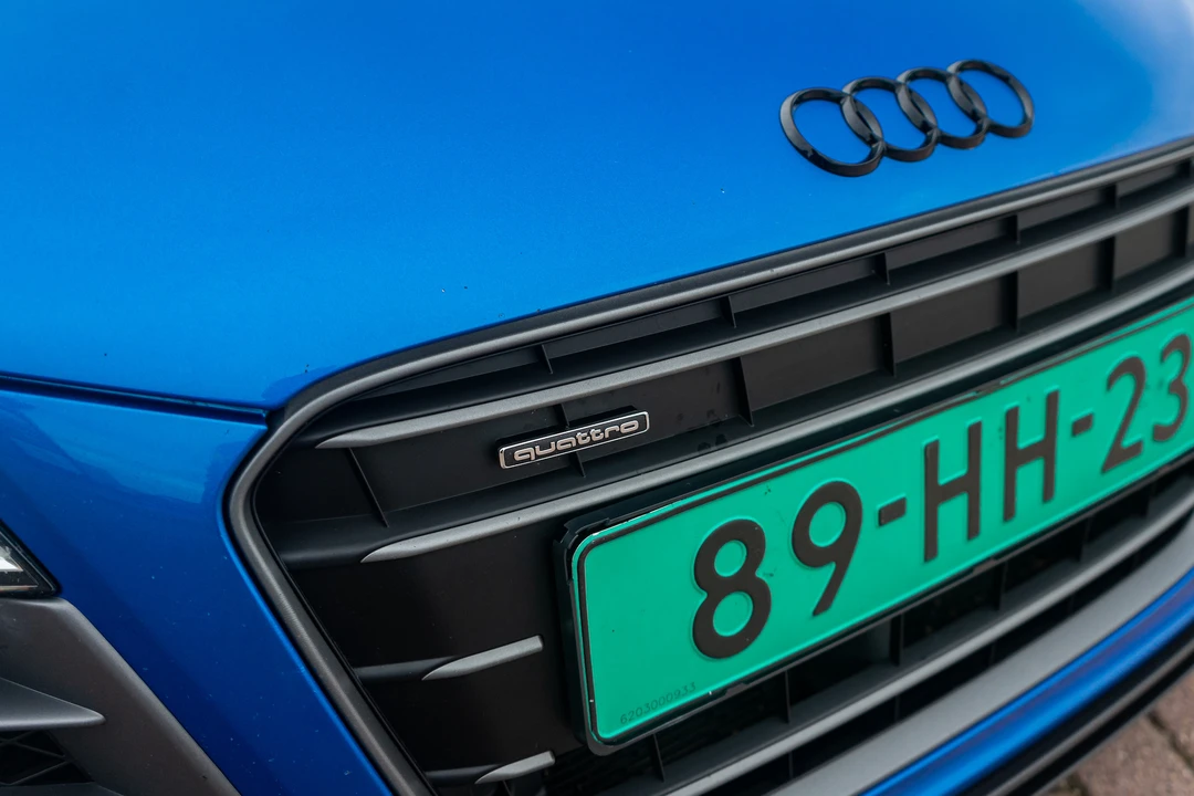 2015 Audi 42 R8 - Image 26 of 31