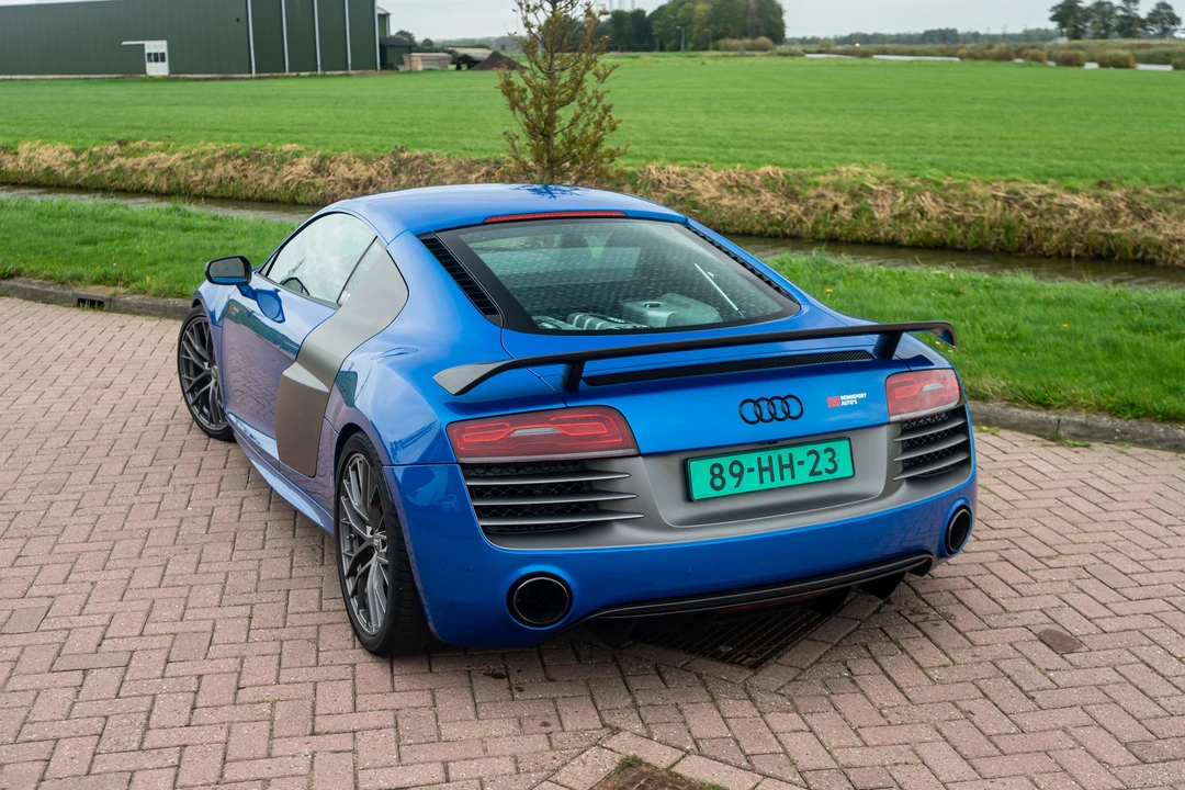 2015 Audi 42 R8 - Image 15 of 31