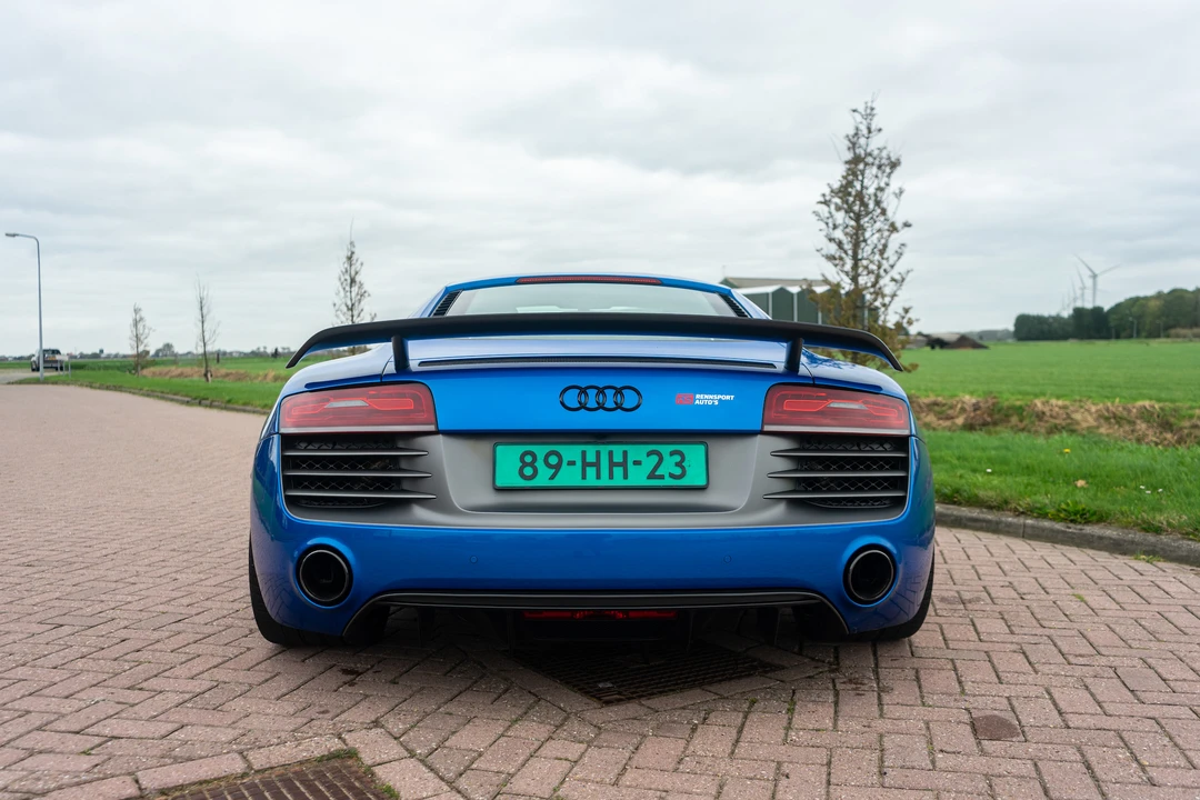 2015 Audi 42 R8 - Image 14 of 31