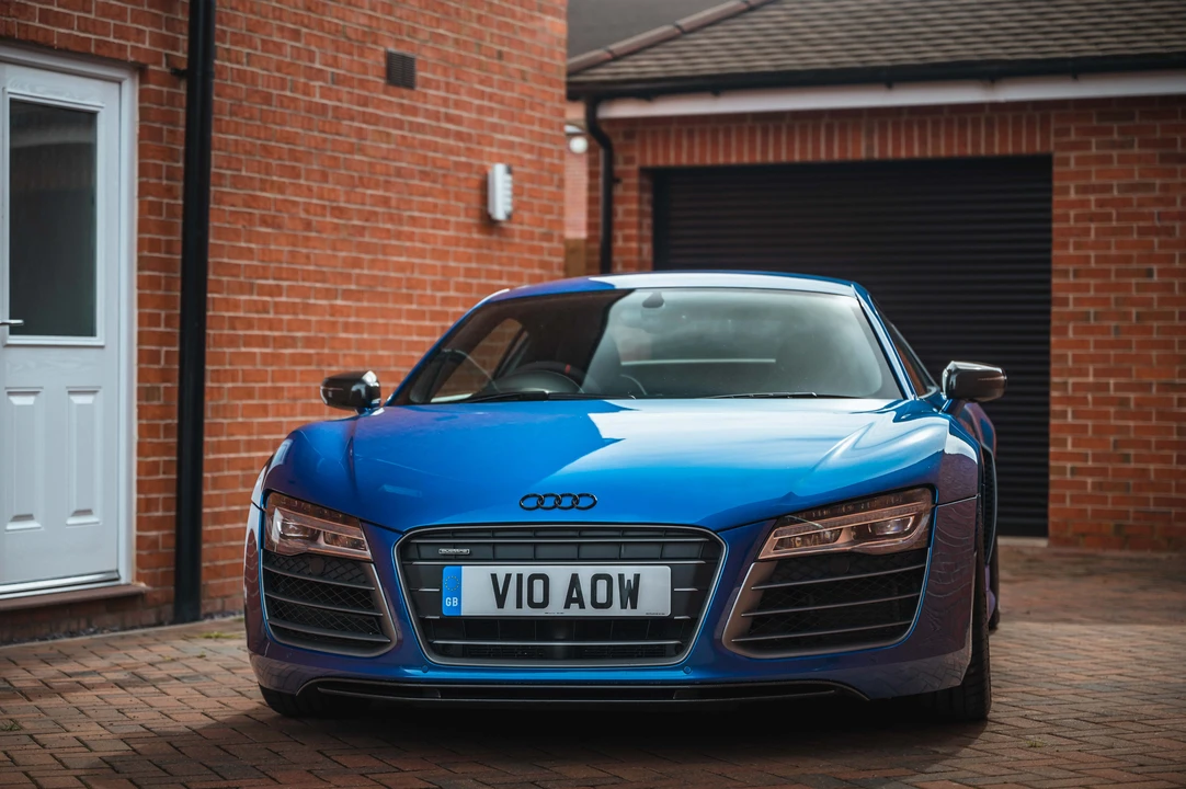 2015 Audi 42 R8 - Image 12 of 31