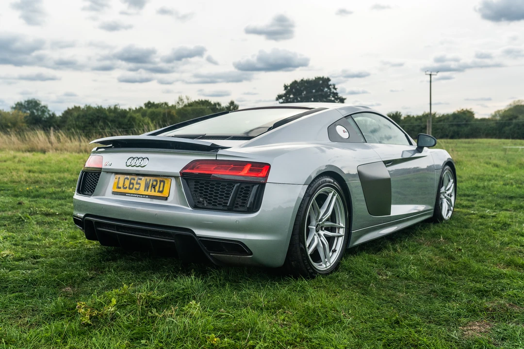 2015 Audi 42 R8 - Image 15 of 31
