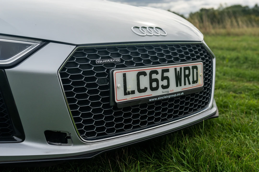 2015 Audi 42 R8 - Image 20 of 31