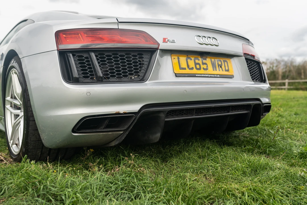2015 Audi 42 R8 - Image 28 of 31