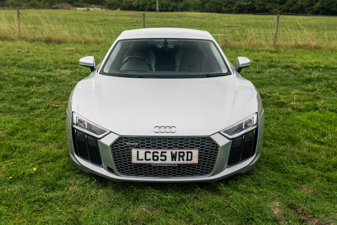 2015 Audi 42 R8 - Image 11 of 31