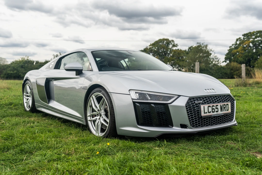 2015 Audi 42 R8 - Image 16 of 31