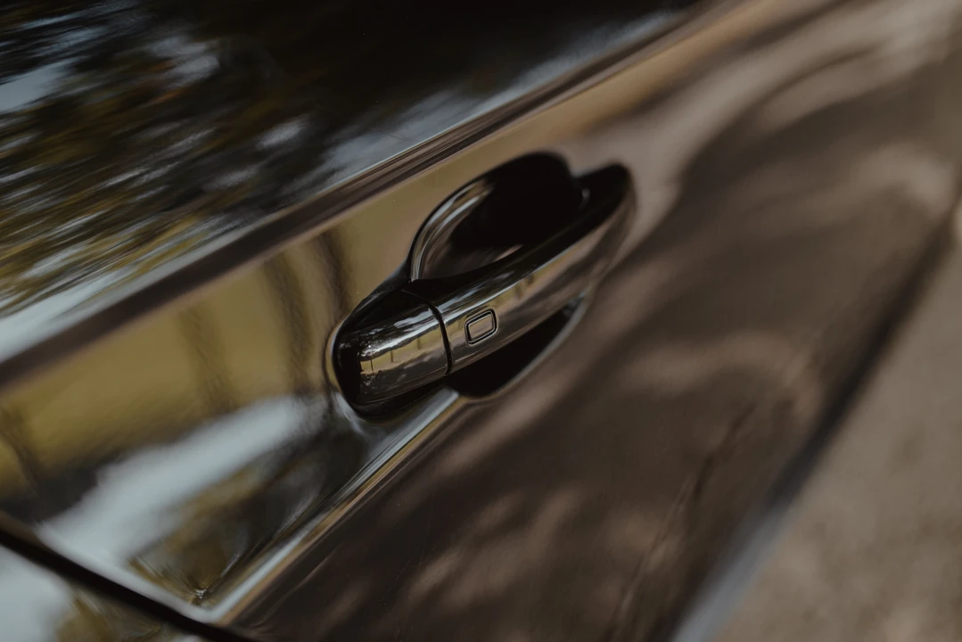 2015 Audi B8 RS4 - Image 19 of 31