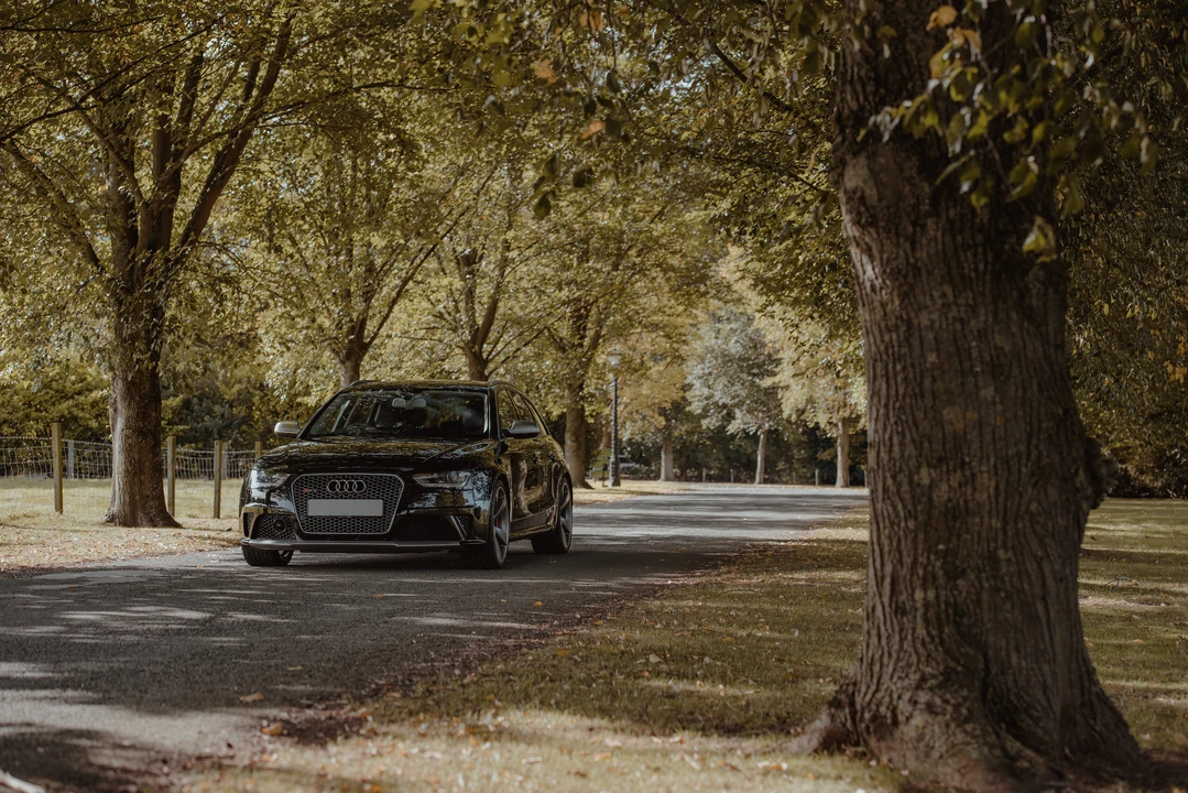 2015 Audi B8 RS4 - Image 4 of 31