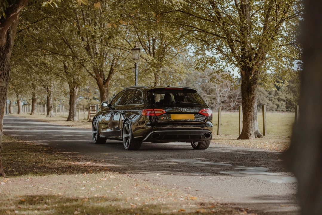 2015 Audi B8 RS4 - Image 6 of 31