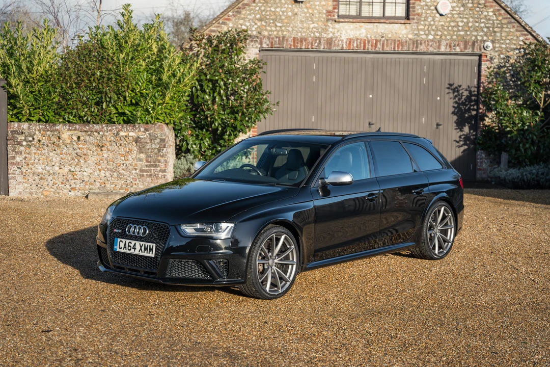 2015 Audi B8 RS4 - Image 3 of 31